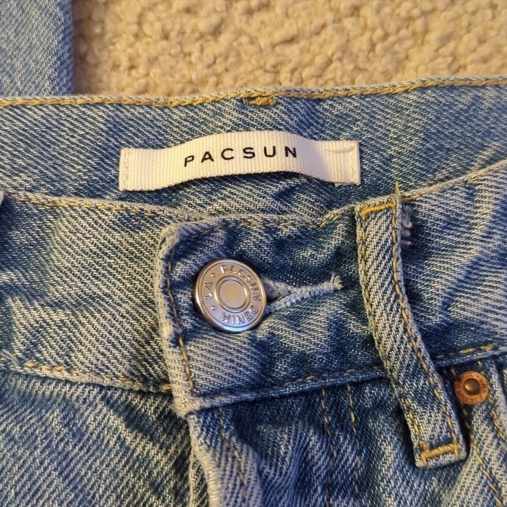 PacSun Ultra High Rise Slim Button Fly Light Wash Denim Jeans Size 24 - Picture 2 of 10